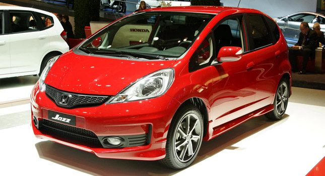 2012-honda-jazz-si-01.jpg