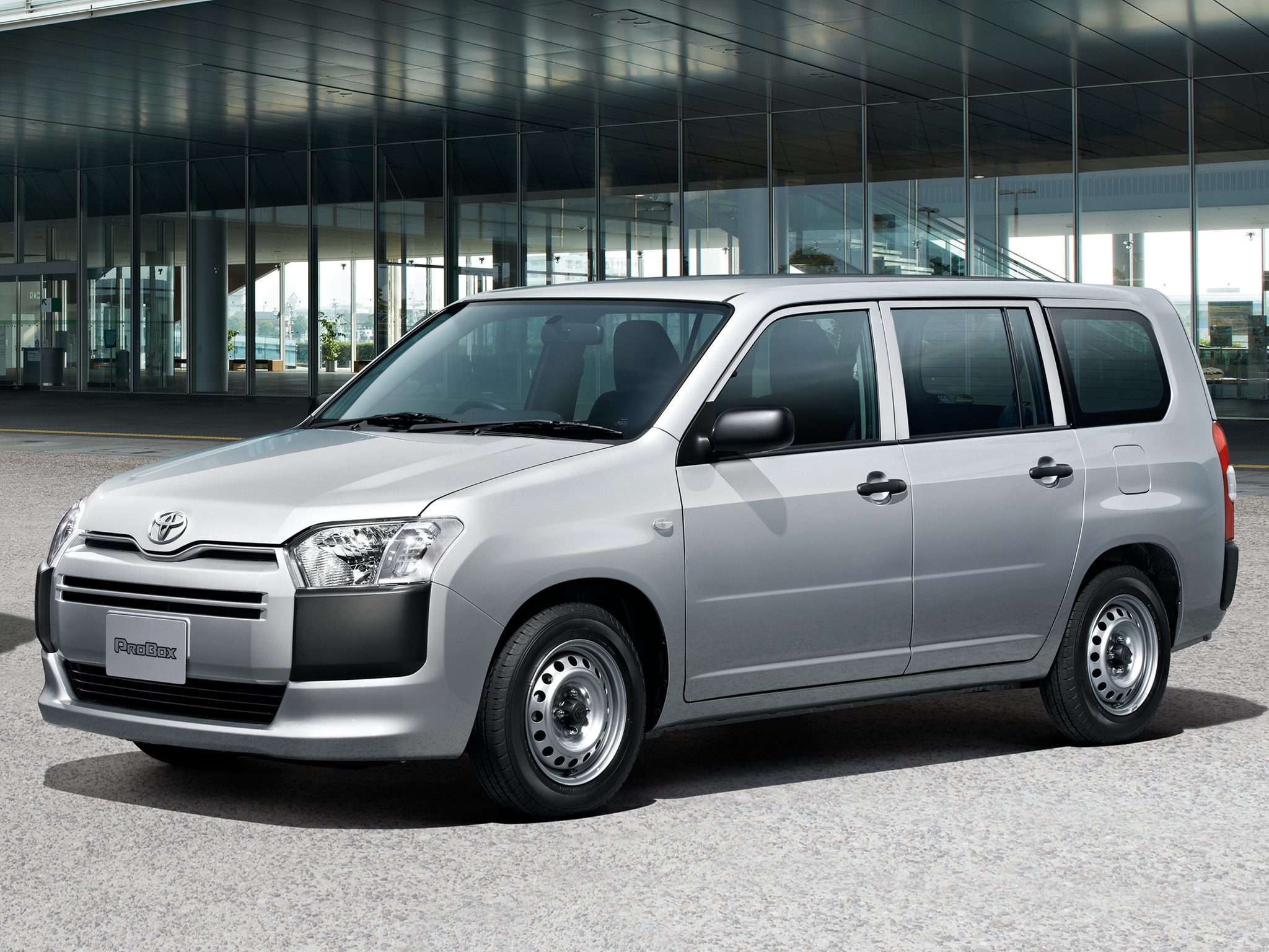 toyota-launches-new-2014-probox-and-succeed-in-japan-photo-gallery_20.jpg