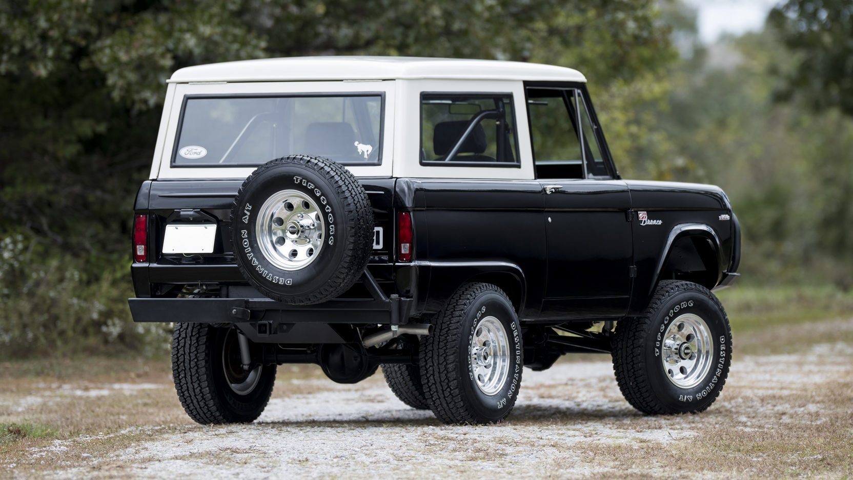 Ford-Bronco-2.jpg