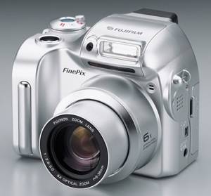 FINEPIX2800Z_1_S.JPG