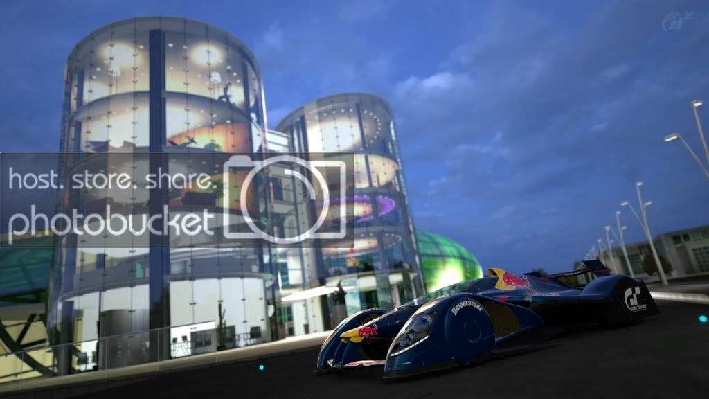 RedBullHangar-7_5.jpg