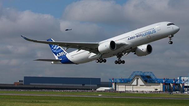 606x341_228334_new-airbus-a350-takes-off.jpg