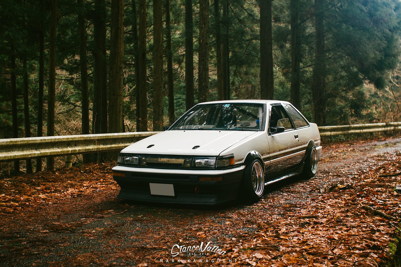 hiroshima-toyota-ae86-hachiroku-drift-22.jpg