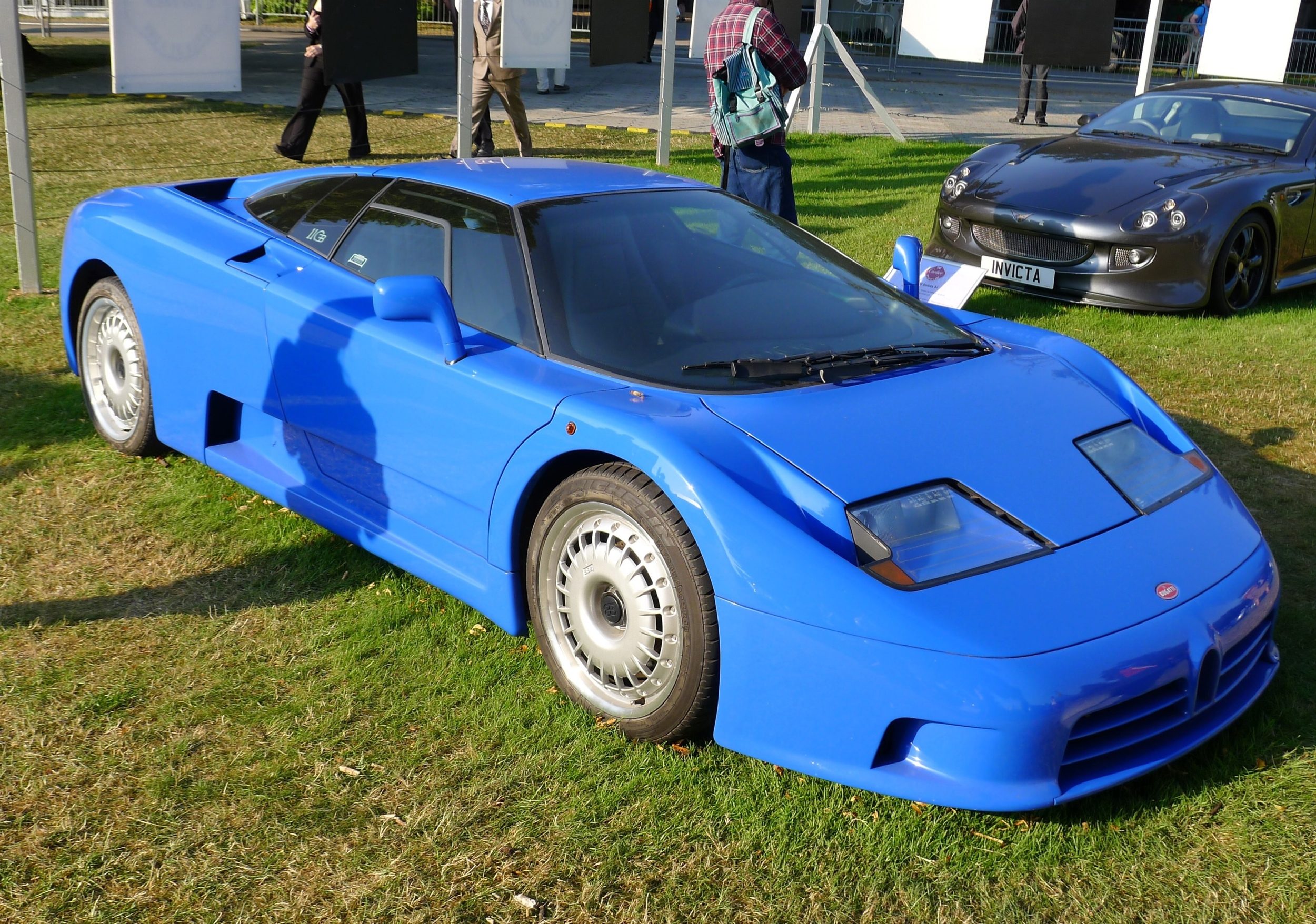 Bugatti_EB110_GT_-_Flickr_-_edvvc_(1).jpg