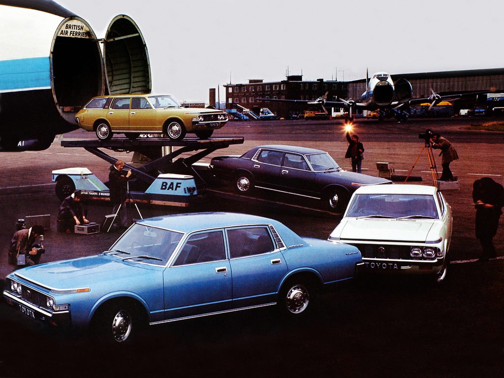 toyota_crown_7.jpeg