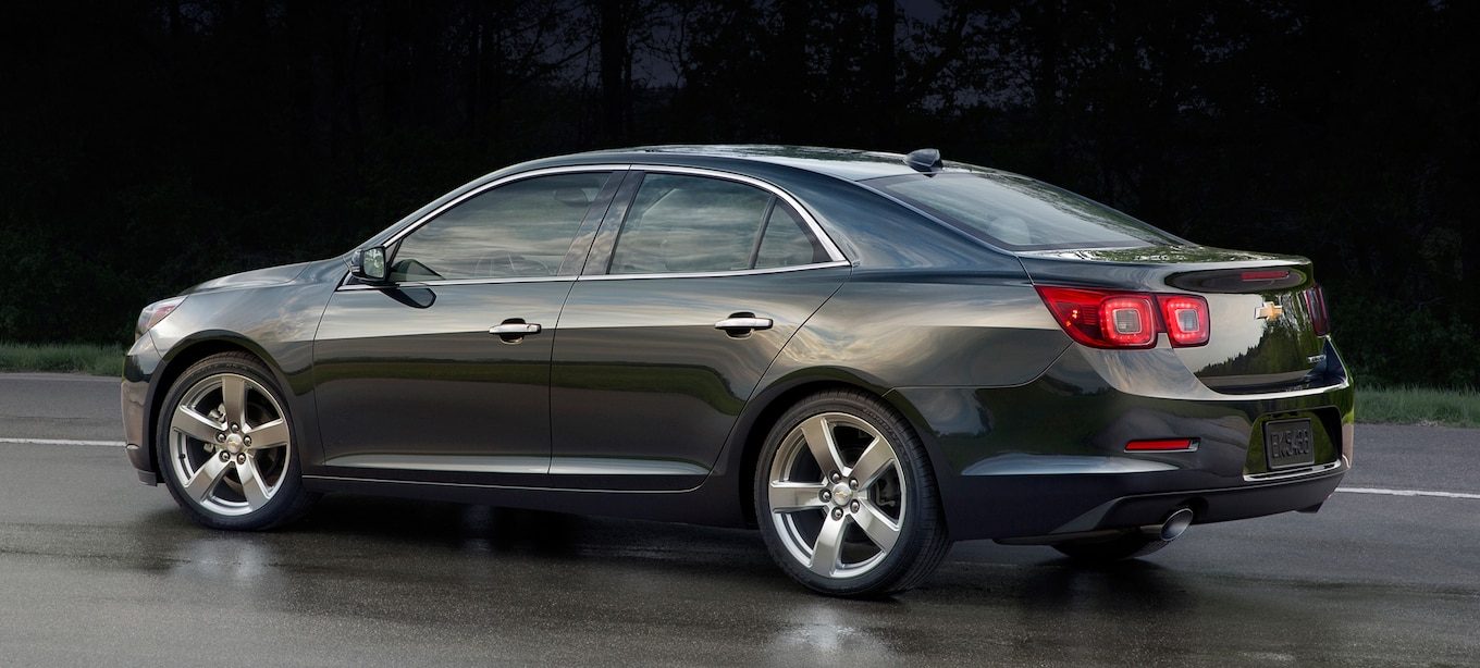 2014-Chevrolet-Malibu-left-rear-11.jpg