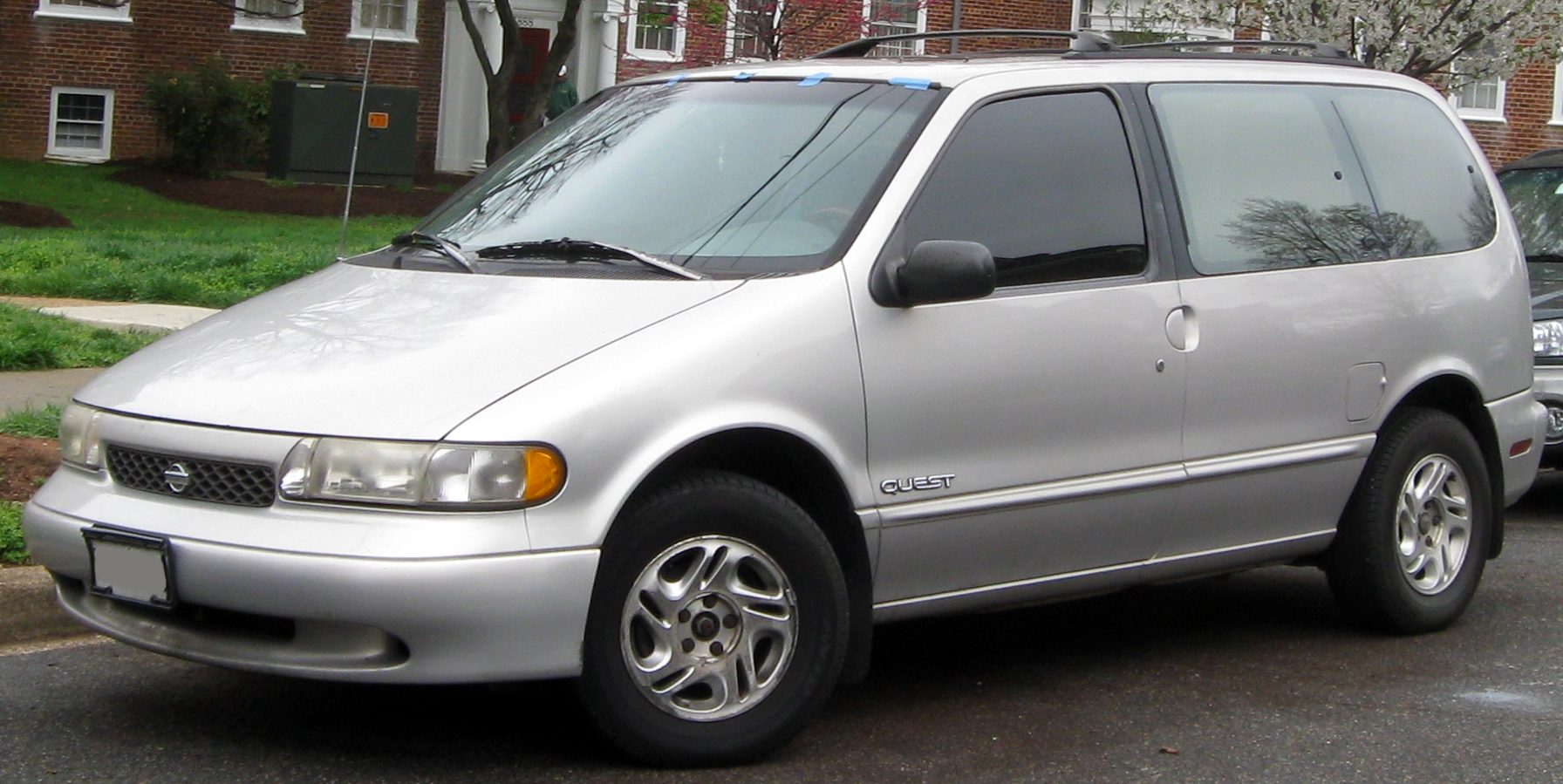 1996-1998_Nissan_Quest_--_03-21-2012.JPG