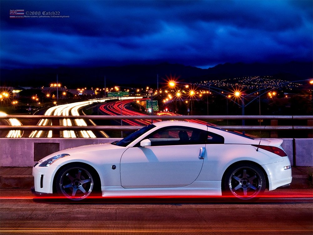 b0033_15nissan350z.jpg