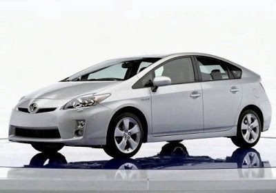 2010-Toyota-Prius-0.jpg
