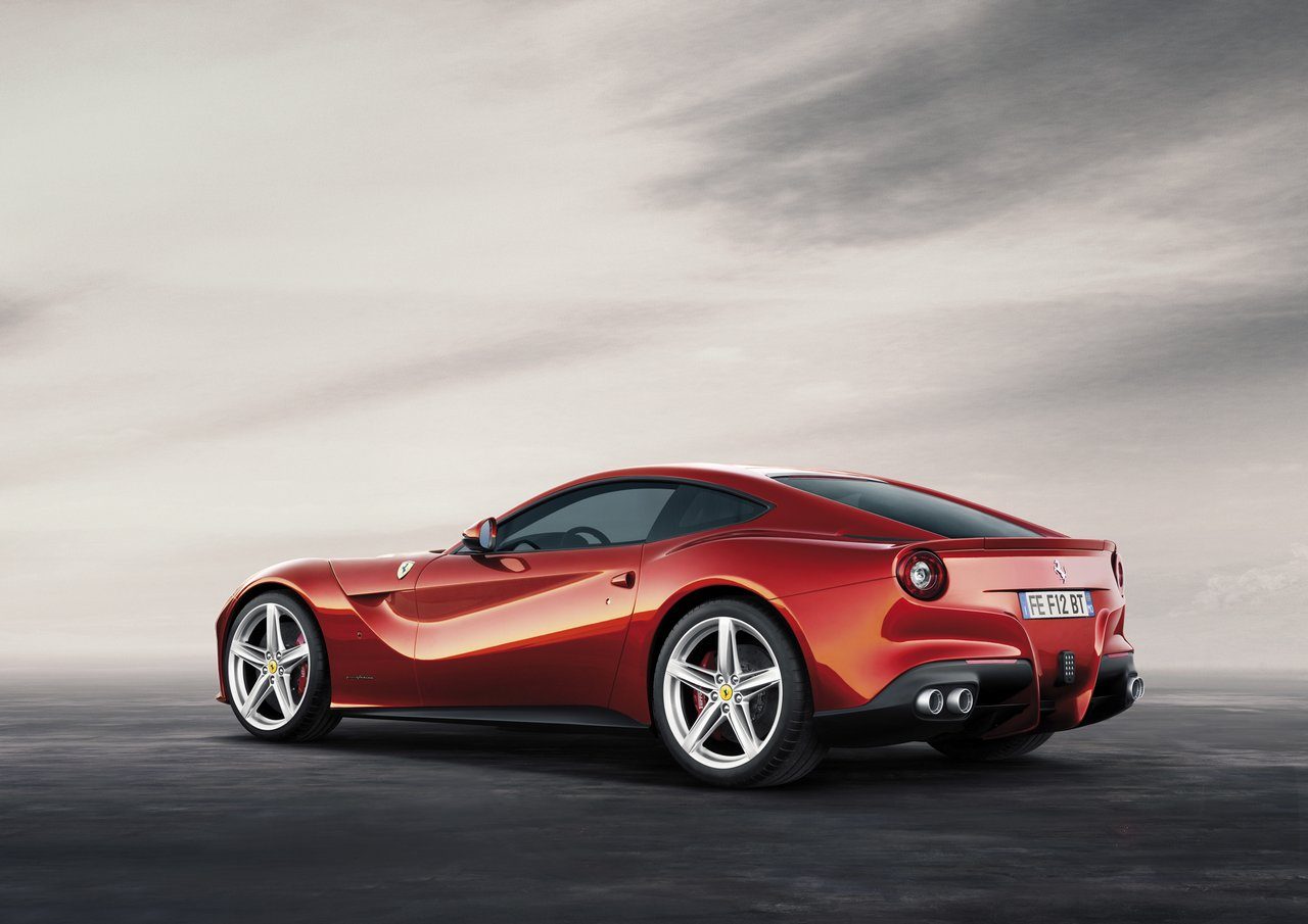 big_Ferrari_F12berlinetta_04.jpg