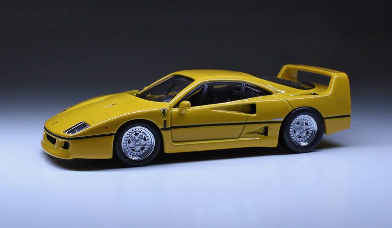 Ferrari%2BF40%2B(2010%2BFerrari%2BMinicar%2BCollection%2B7%2BNeo).jpg