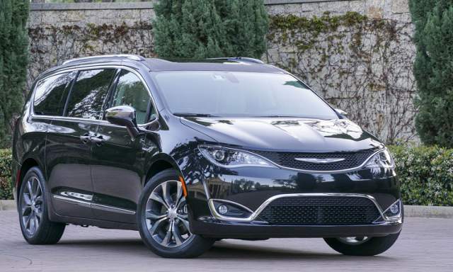 2019-Chrysler-Pacifica-Front.jpg