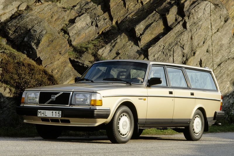 0650031-Volvo-240-Estate-240-GL-2.3-Estate-1986.jpg