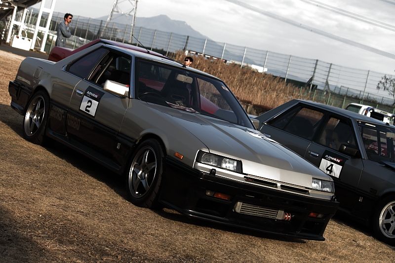 b0059_nissan_skyline_r30_27.jpg