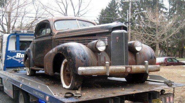 1938-Cadillac-LaSalle-Coupe-630x354.jpg