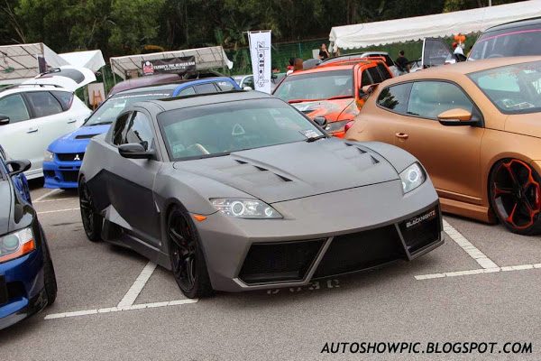 Mazda+RX8+with+Reventon+Kit+front.jpg