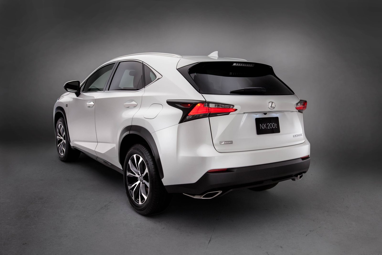 2015-Lexus-NX-200-9.jpg