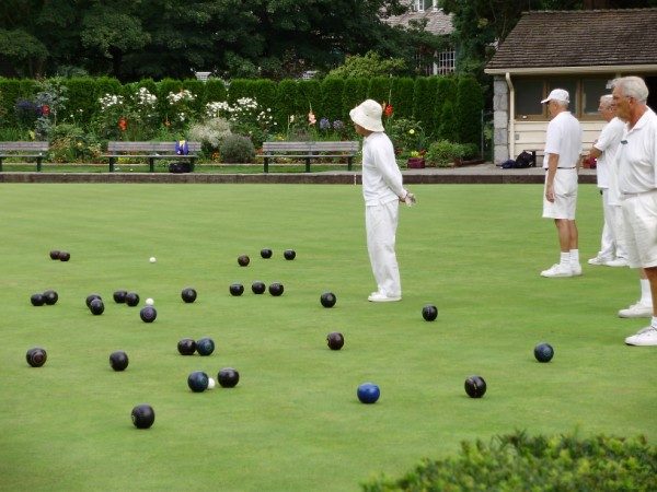 Lawn%2Bbowling%2B1.jpg