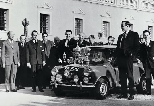 Paddy-Hopkirk-1964-Monte-Carlo-Rally.jpg