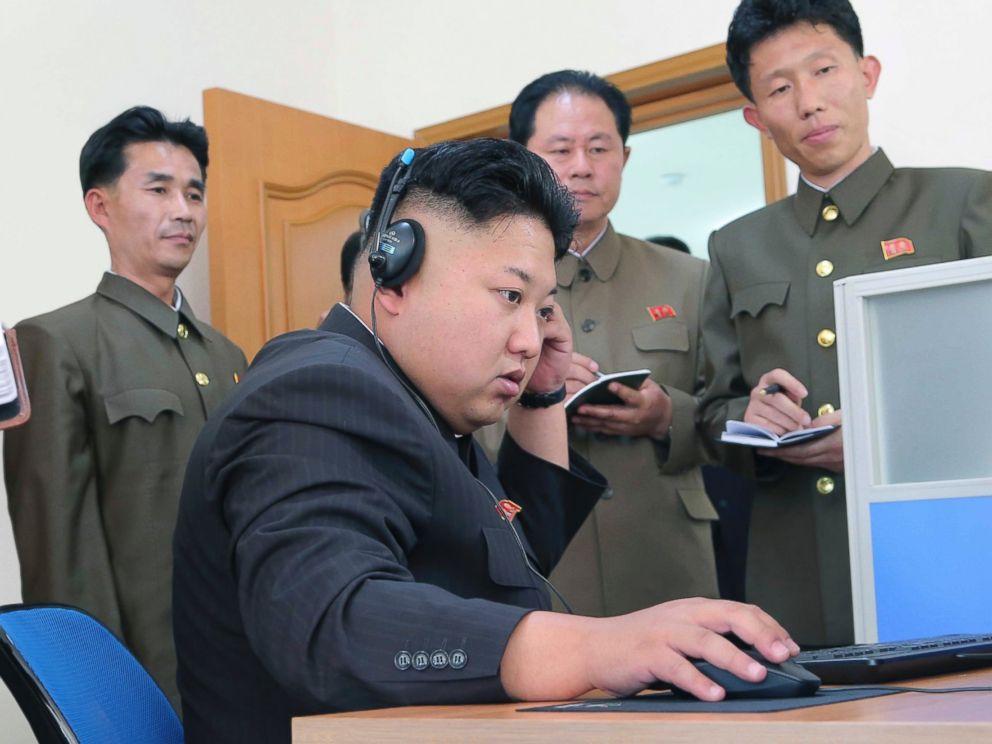 RT_kim_jong_computer_1_kab_141223_4x3_992.jpg