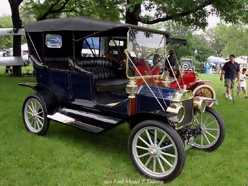 pix_Ford_Model_T_Touring_1912.jpg