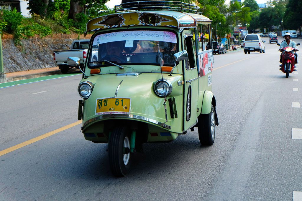 Trang-tuk-tuk-green.jpg