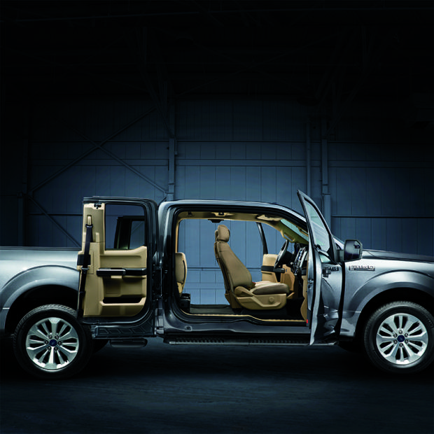 2015_Ford_F-150_07_620x620.jpg