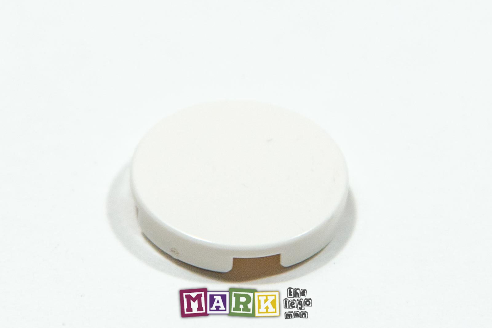 Lego-415001-4150-1x-White-2x2-Round-Flat-Tile_1.jpg