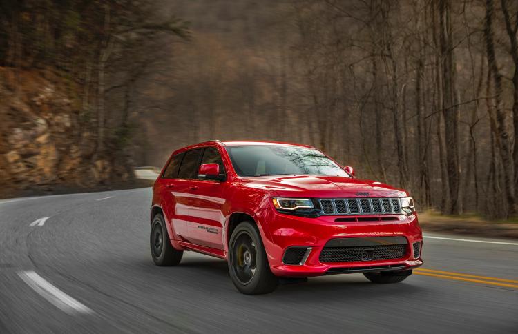 2018-jeep-grand-cherokee-trackhawk.jpg