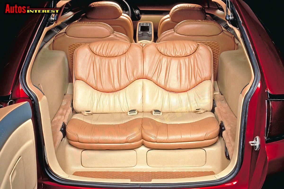 1990-Oldsmobile-Expression-concept-int-rear-seat.jpg