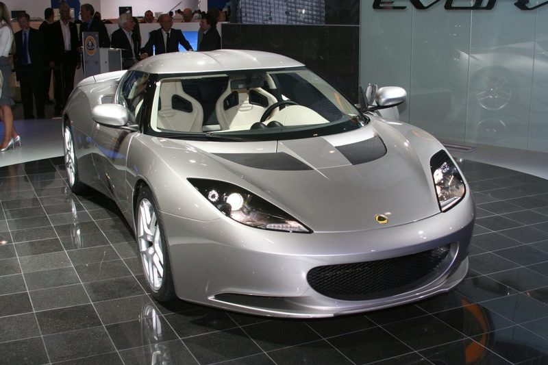 lotus-evora-img_1.jpg