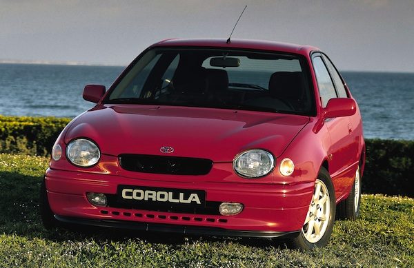 Toyota-Corolla-Finland-1998.jpg