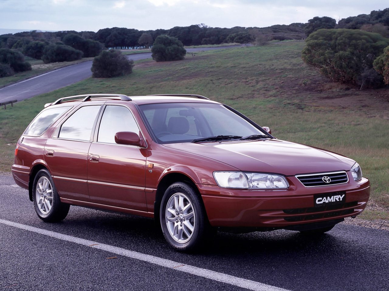1996-toyota-camry-station-wagon-XV20-fourth-generation.jpg