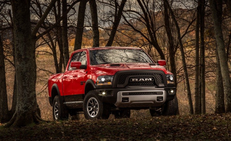 2015-Ram-1500-Rebel-111-876x535.jpg