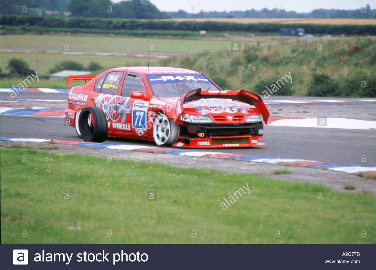 1998-thruxton-british-touring-cars-nissan-primera-m-neal-A2C77B.jpg