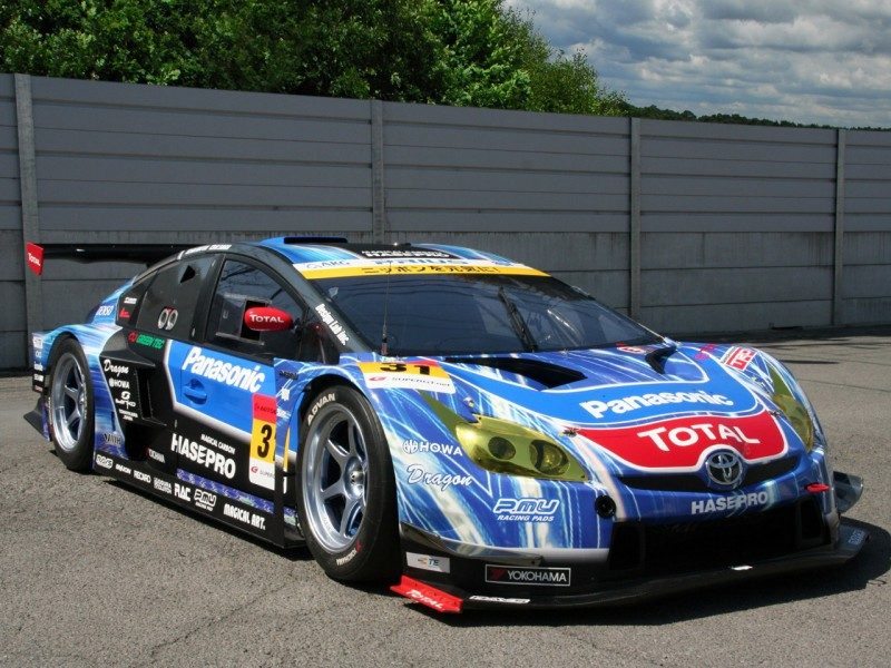 Toyota-Prius-GT300-Super-GT-2012-Photo-01-800x600.jpg