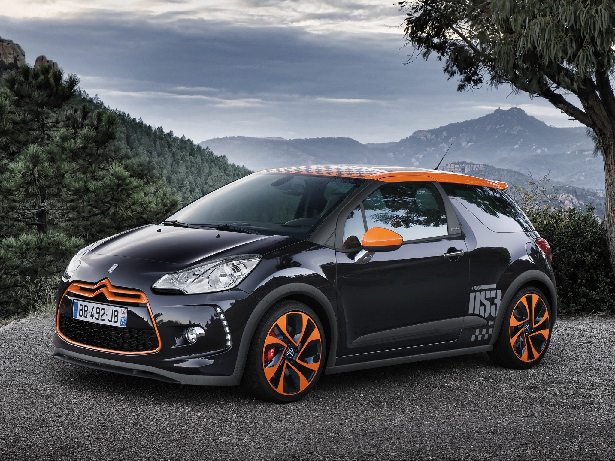 citroen_ds3_1st_racing_hatchback3d-2264.jpg