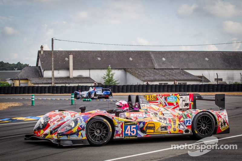 lemans-24-hours-of-le-mans-2013-spin-for-45-oak-racing-morgan-lmp2-nissan-jacques-nicolet.jpg