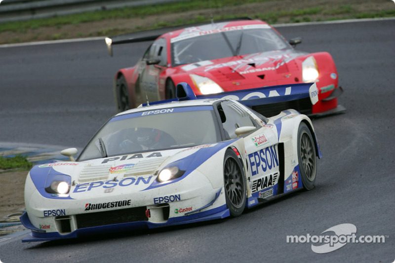 supergt-motegi-2004-tsugio-matsuda-andre-lotterer.jpg