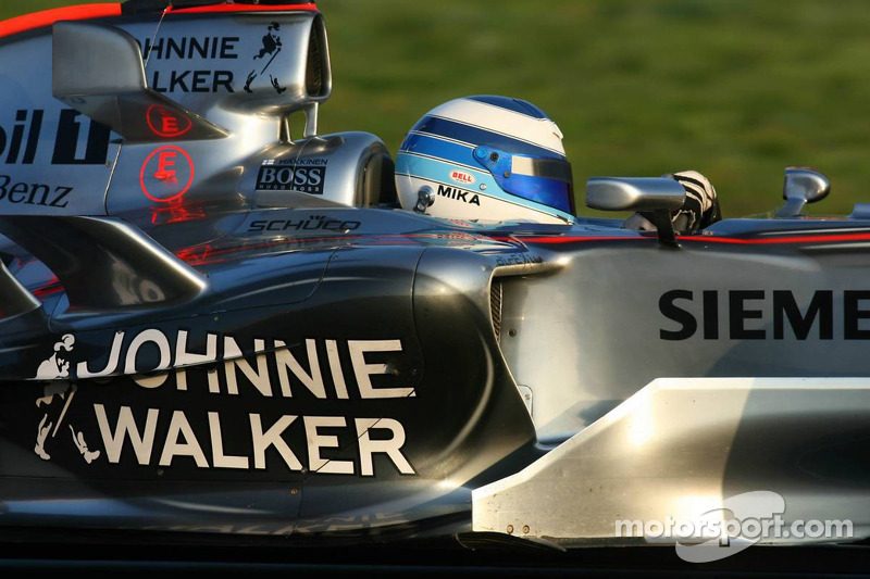 f1-barcelona-november-testing-2006-mika-hakkinen.jpg