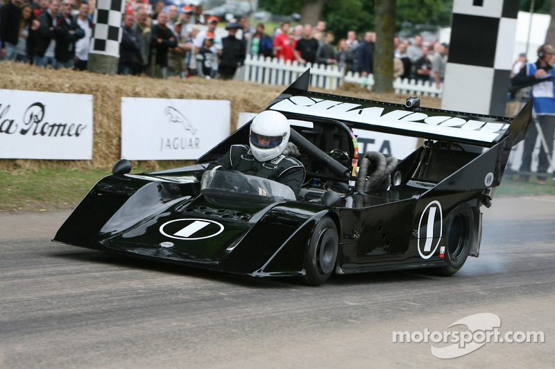 vintage-goodwood-festival-of-speed-2008-dennis-losher-1970-avs-shadow-chevrolet-mk1.jpg