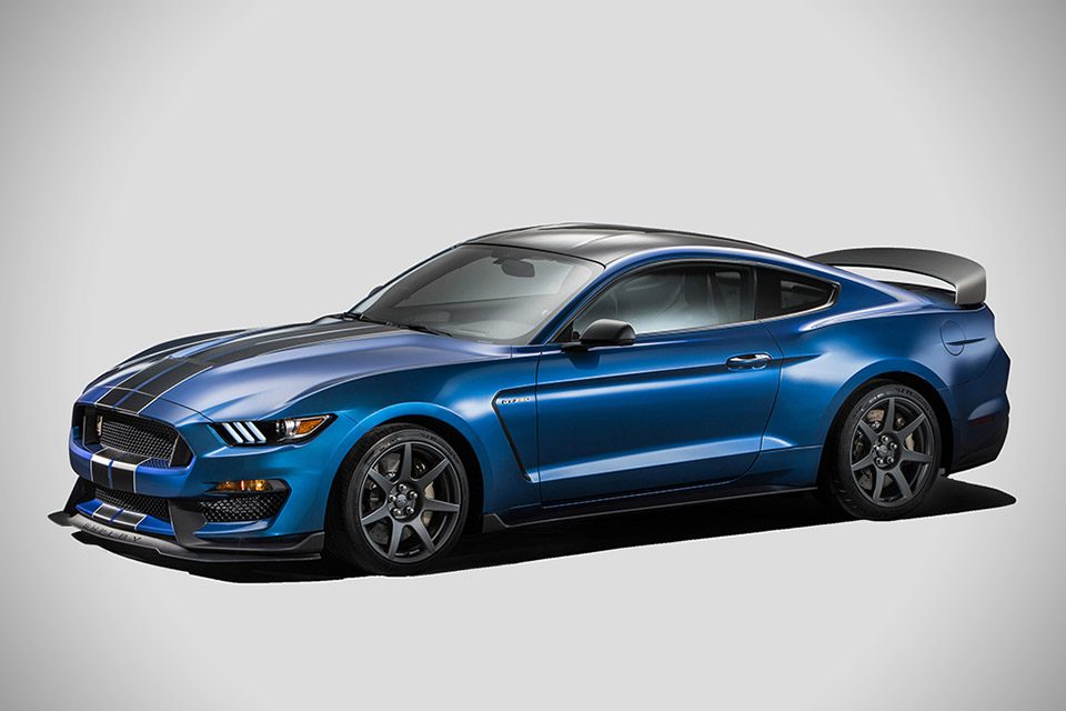 2016-Ford-Shelby-GT350R-Mustang-0.jpg