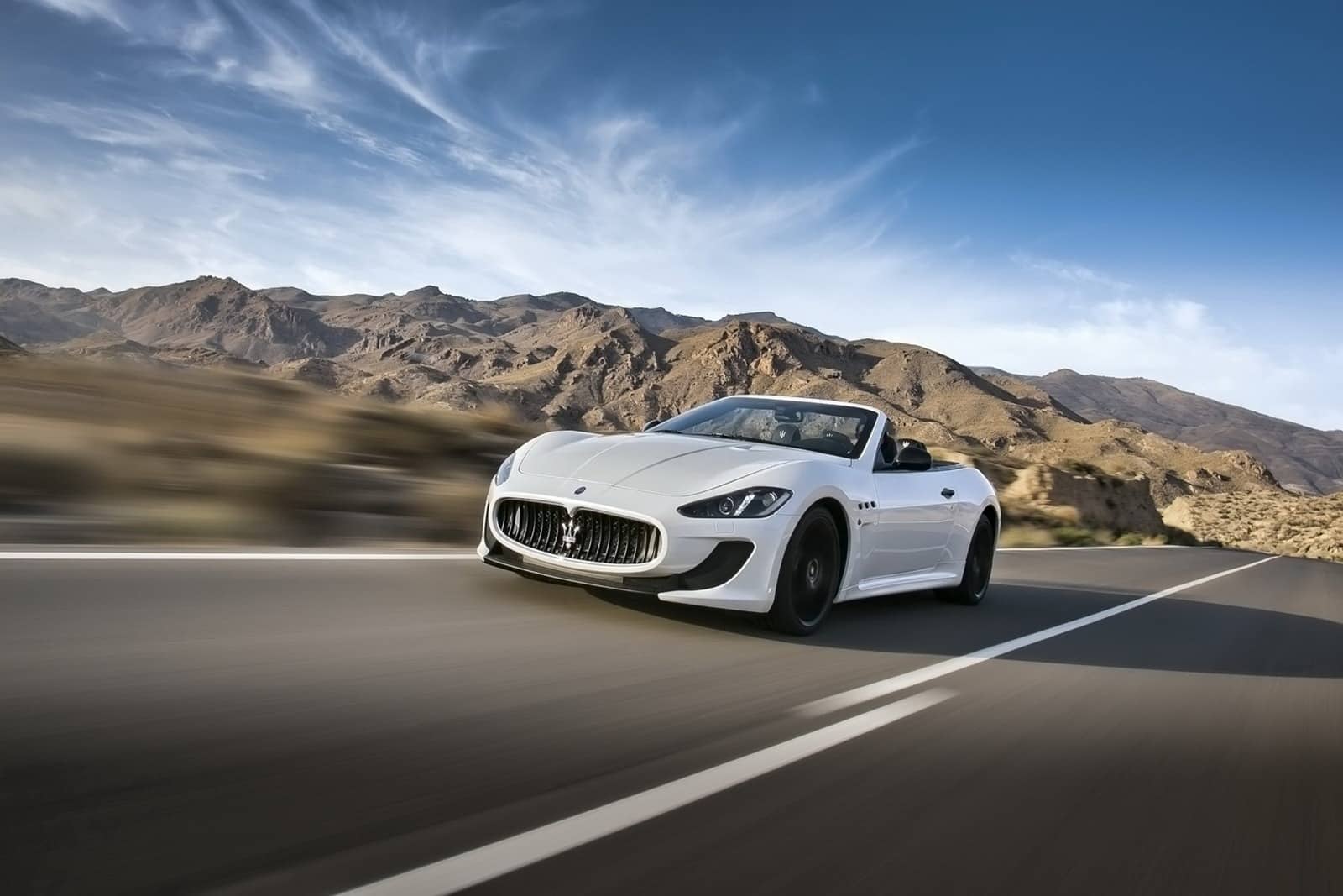 Maserati-GranCabrio-MC-Stradale-1.jpg