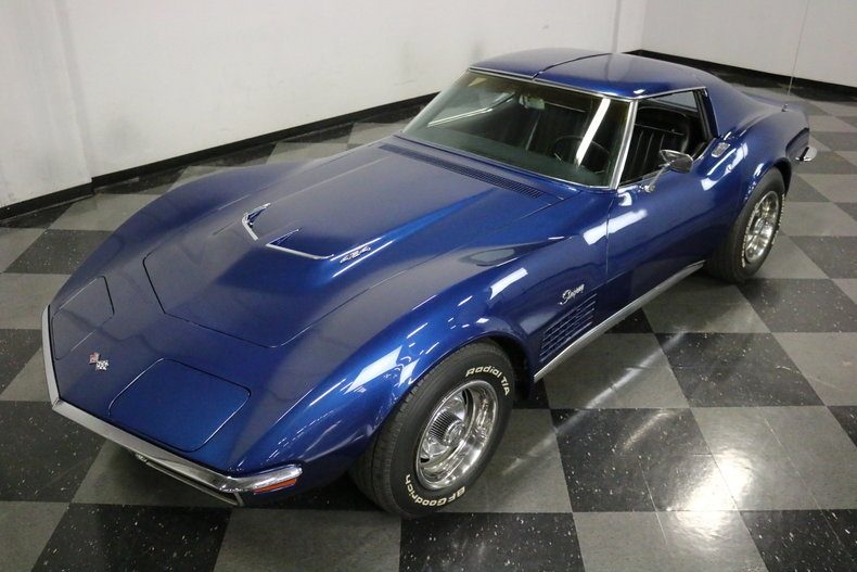 1971-chevrolet-corvette-64581-miles-bridgehampton-blue-coupe-454-ls5-v8-3-speed-9.jpg