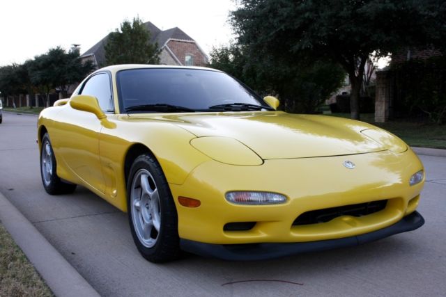 1993-mazda-rx7-r1-competition-yellow-mica-3.jpg