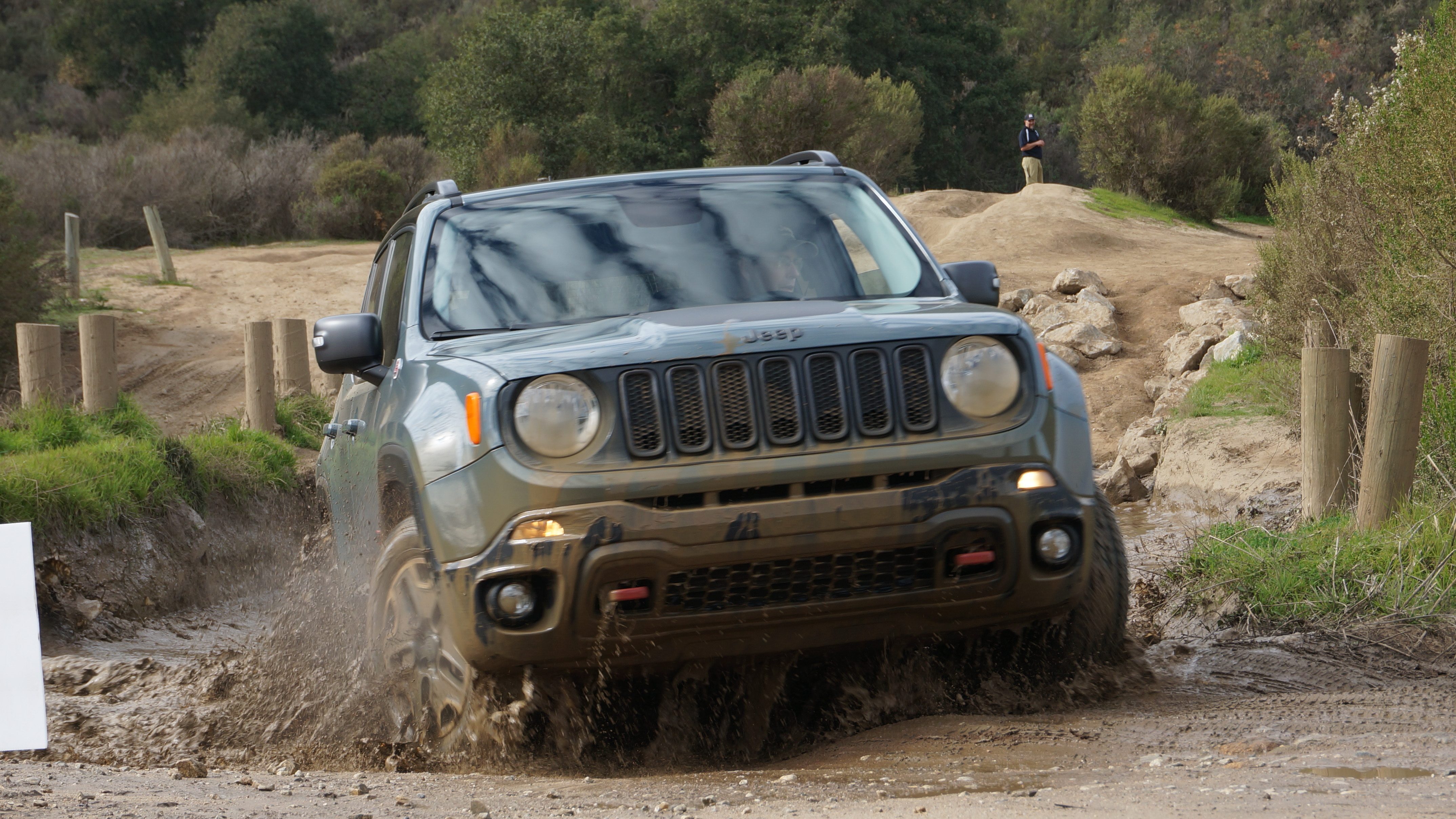 jeep-renegade-2015-204.jpg