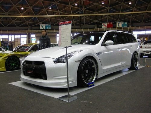 nissan-gt-r-wagon_2.jpg