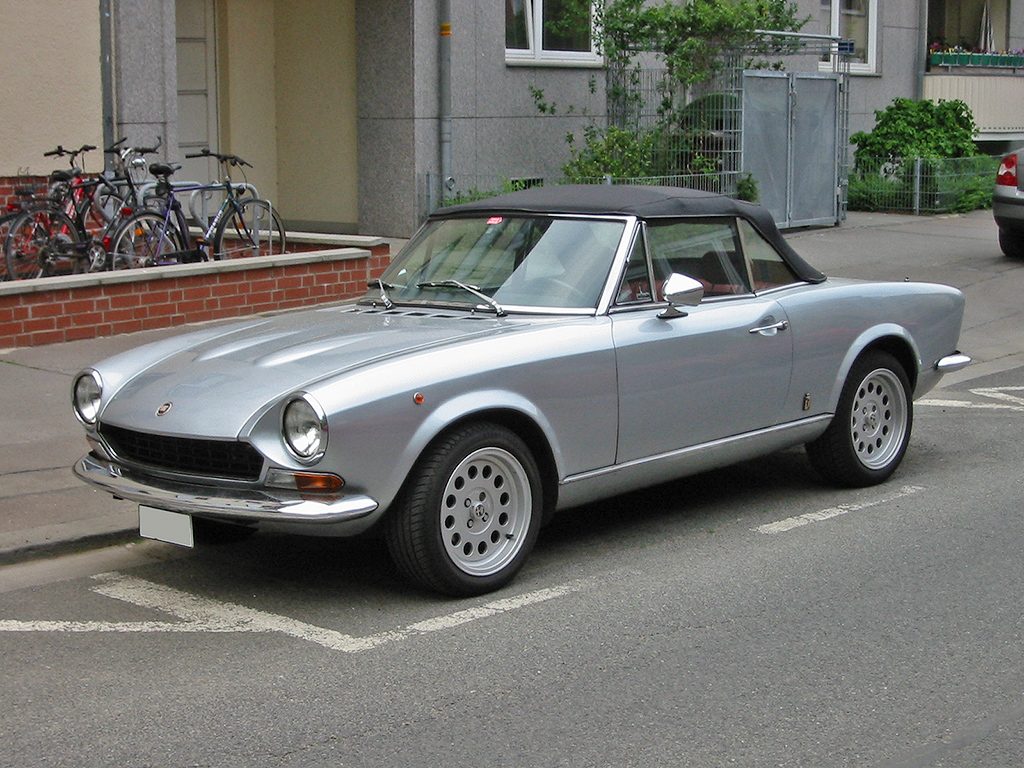 fiat-124-sport-spider-01.jpg