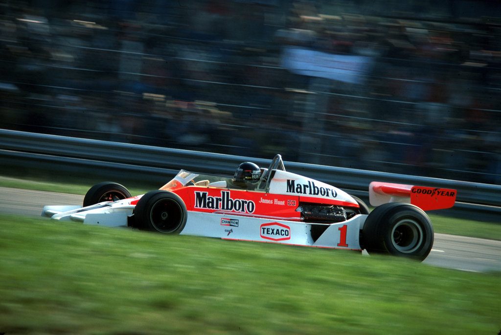 james_hunt__italy_1977__by_f1_history-d5snfti.jpg