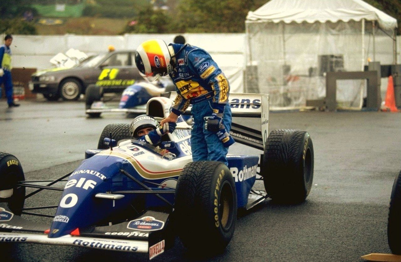 damon_hill___michael_schumacher__japan_1994__by_f1_history-d5ot52r.jpg